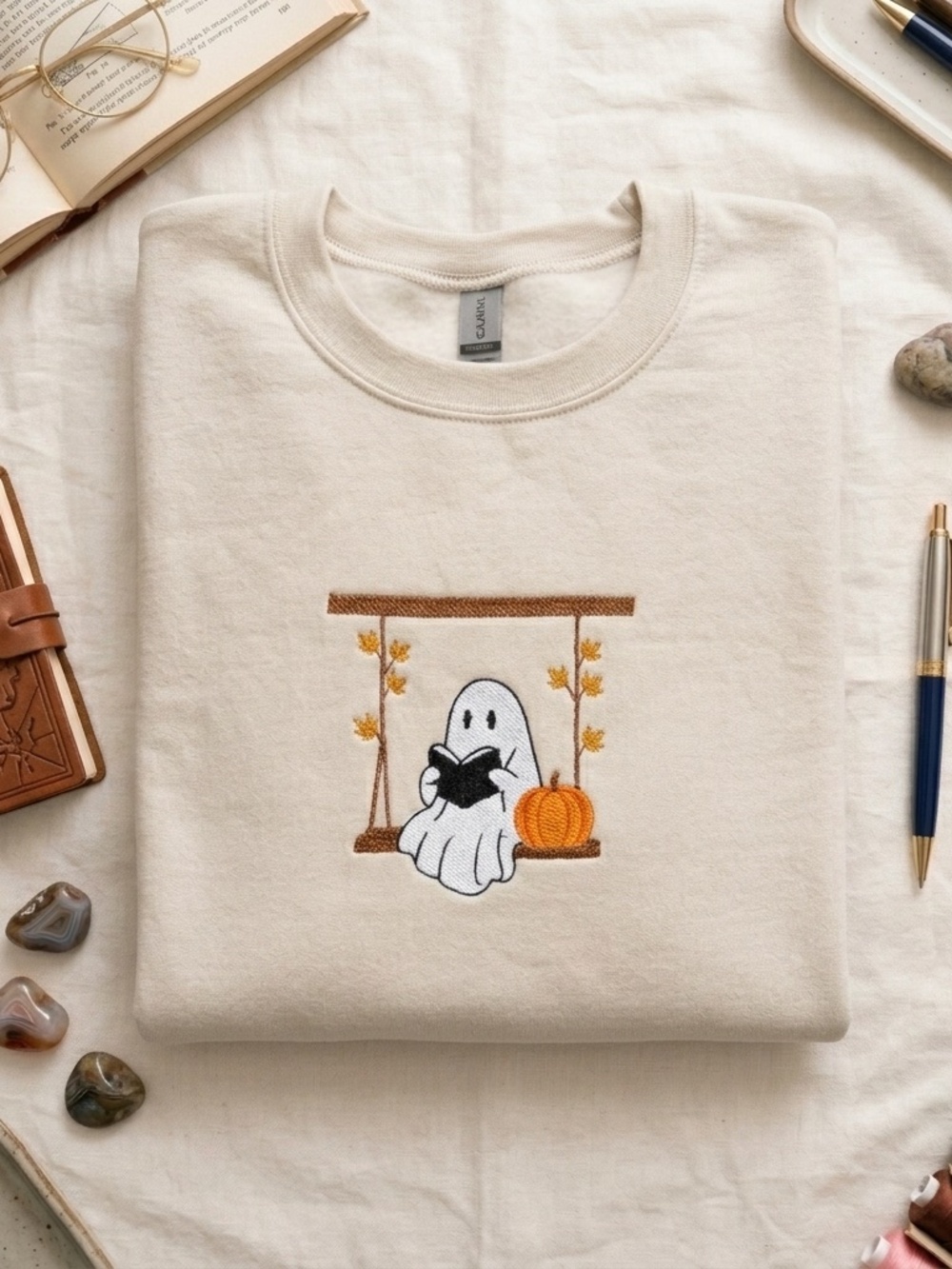 Halloween sweater - Embroidered